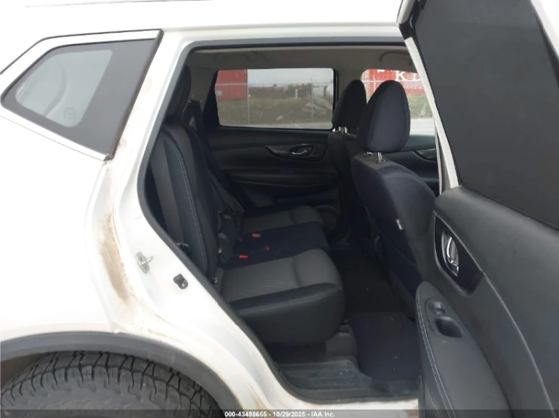 Nissan Rogue S* КАМЕРА* 4х4, снимка 8 - Автомобили и джипове - 53060049