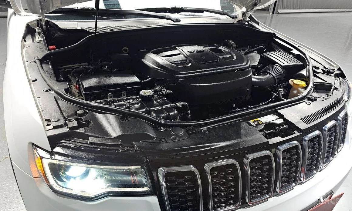 Jeep Grand cherokee  - изображение 6