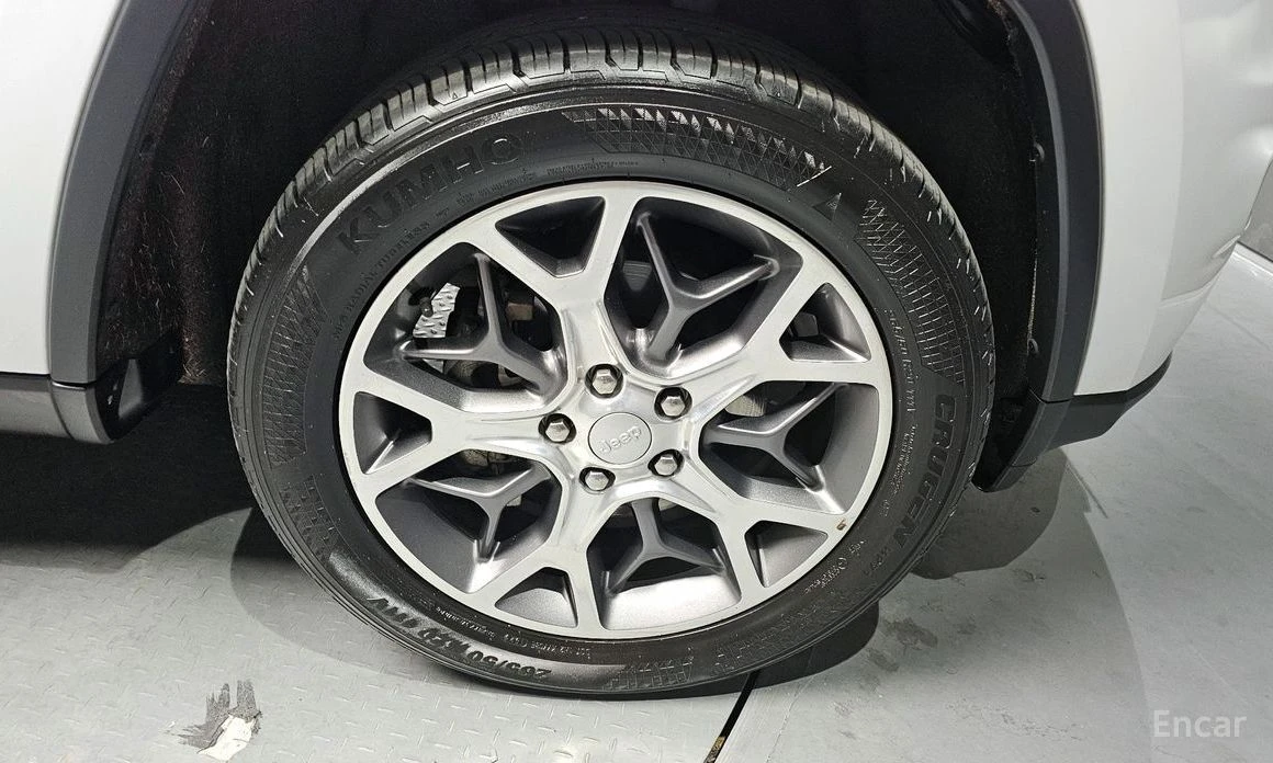 Jeep Grand cherokee  - изображение 5