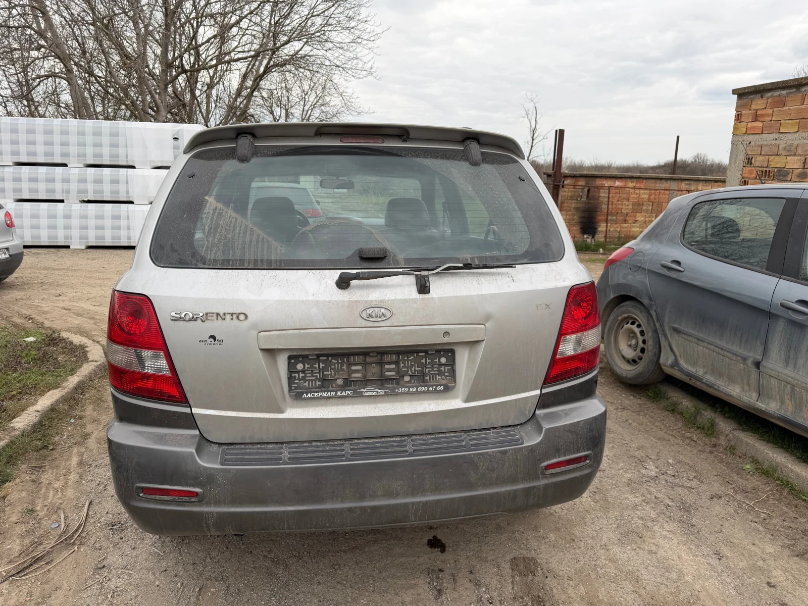 Kia Sorento 2.5 CRDi, снимка 3 - Автомобили и джипове - 54328310