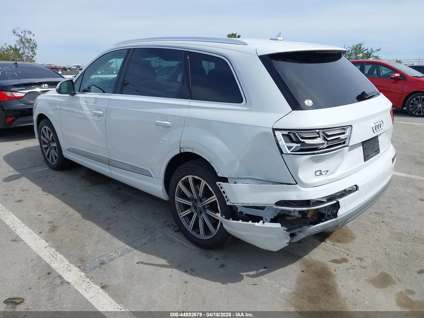 Audi Q7 3.0l 3.0T Premium, снимка 3 - Автомобили и джипове - 54351857