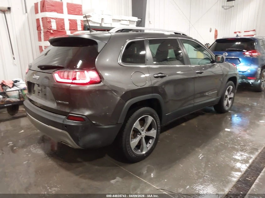 Jeep Cherokee 3.2l Limited 4X4, снимка 4 - Автомобили и джипове - 54383630
