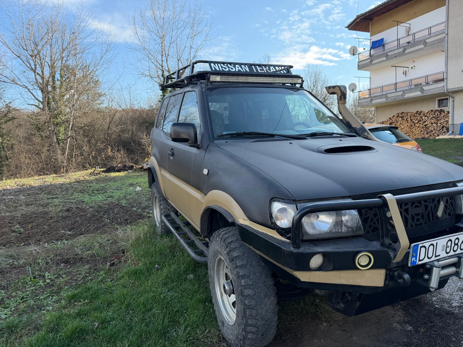 Nissan Terrano, снимка 6 - Автомобили и джипове - 54684982