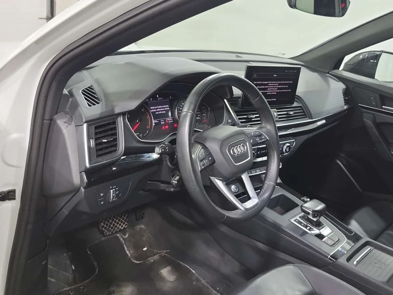 Audi Q5 * CARFAX * БЕЗ ИНЦИДЕНТИ * АВТОКРЕДИТ * , снимка 10 - Автомобили и джипове - 55177525