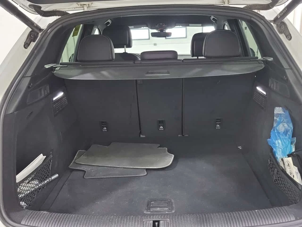 Audi Q5 * CARFAX * БЕЗ ИНЦИДЕНТИ * АВТОКРЕДИТ * , снимка 13 - Автомобили и джипове - 55177525