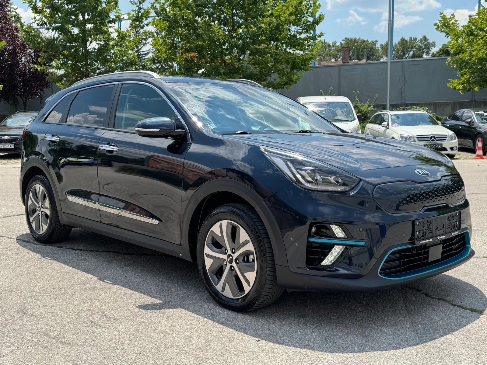 Kia Niro 64kW Premium/JBL, снимка 7 - Автомобили и джипове - 55325020