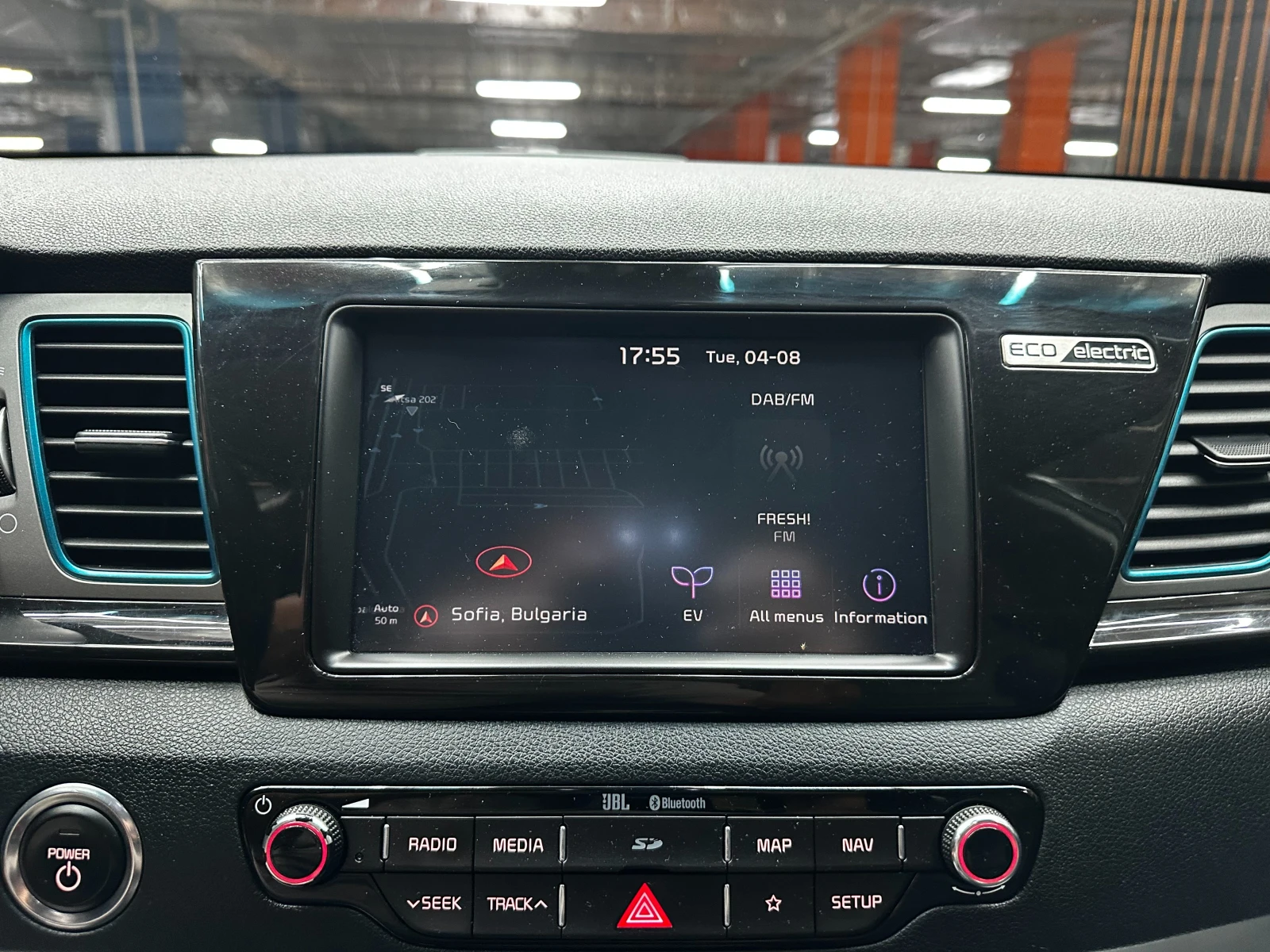 Kia Niro 64kW Premium/JBL, снимка 15 - Автомобили и джипове - 55325020