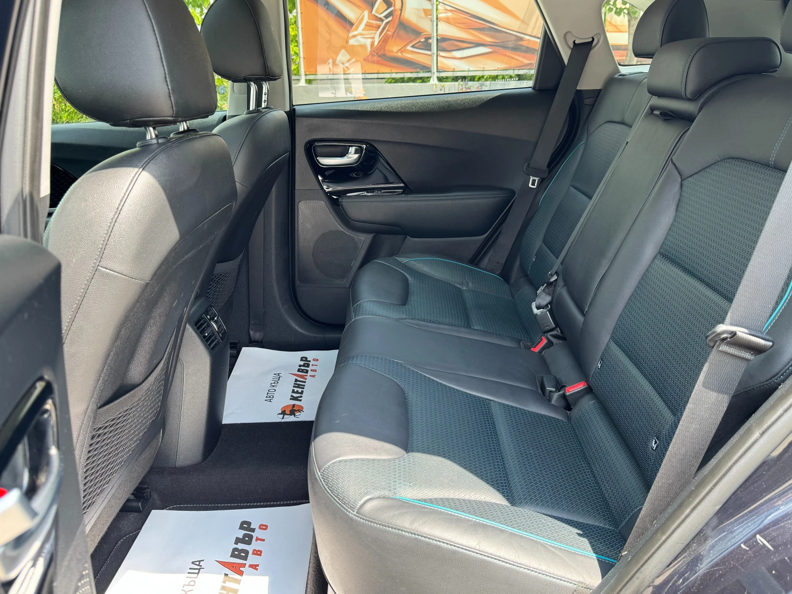 Kia Niro 64kW Premium/JBL, снимка 17 - Автомобили и джипове - 55325020
