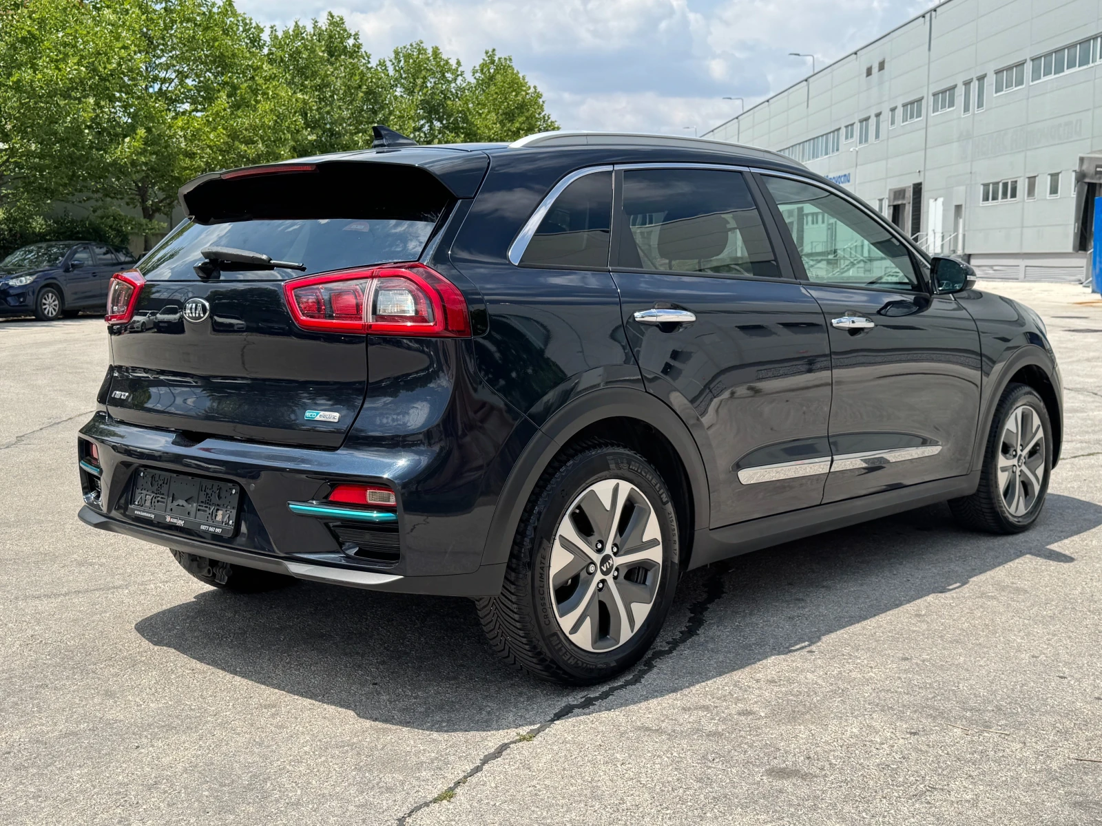 Kia Niro 64kW Premium/JBL, снимка 5 - Автомобили и джипове - 55325020