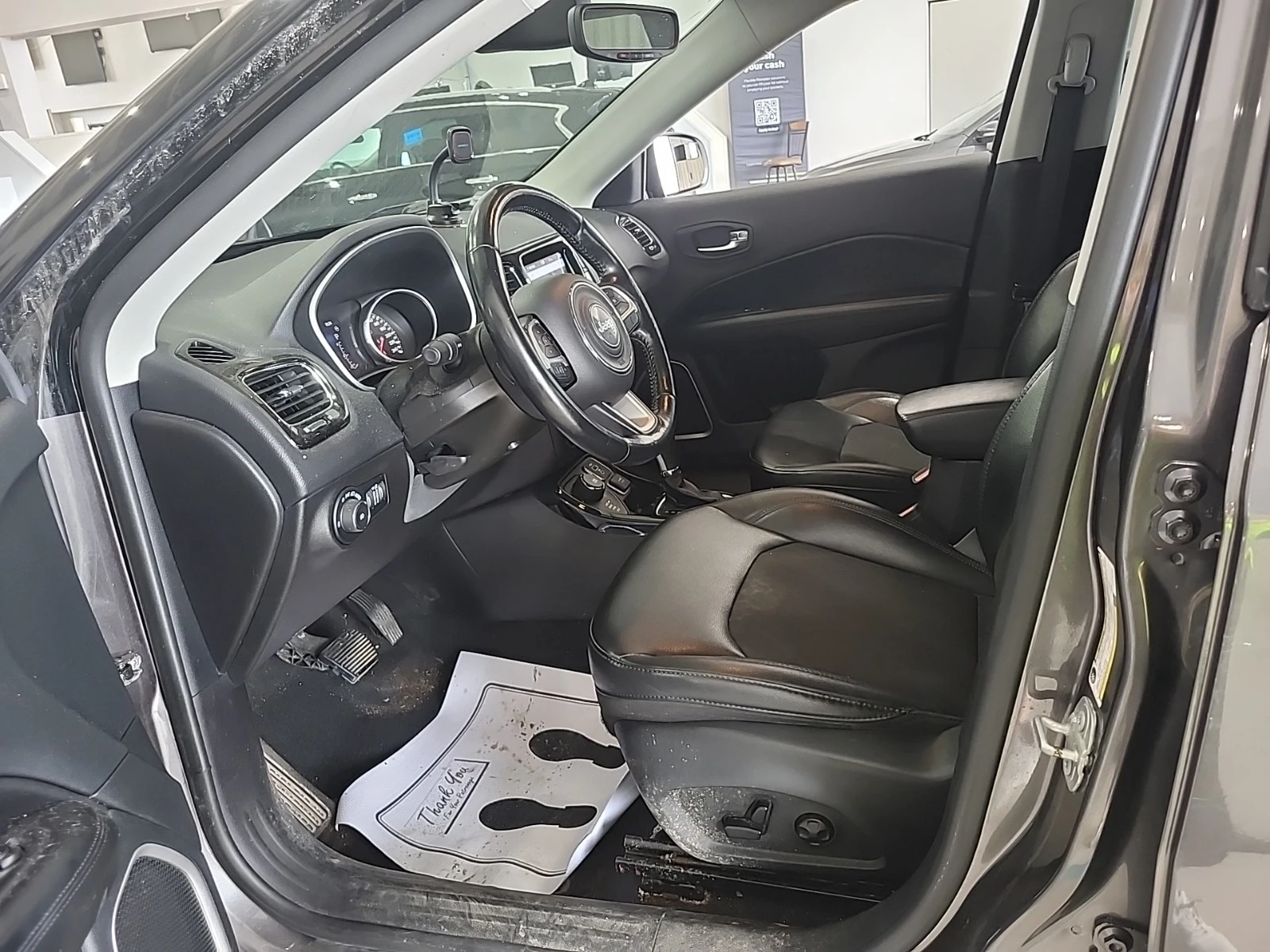 Jeep Compass 2.4L 4cyl 4WD | Mobile.bg � ����������� 5