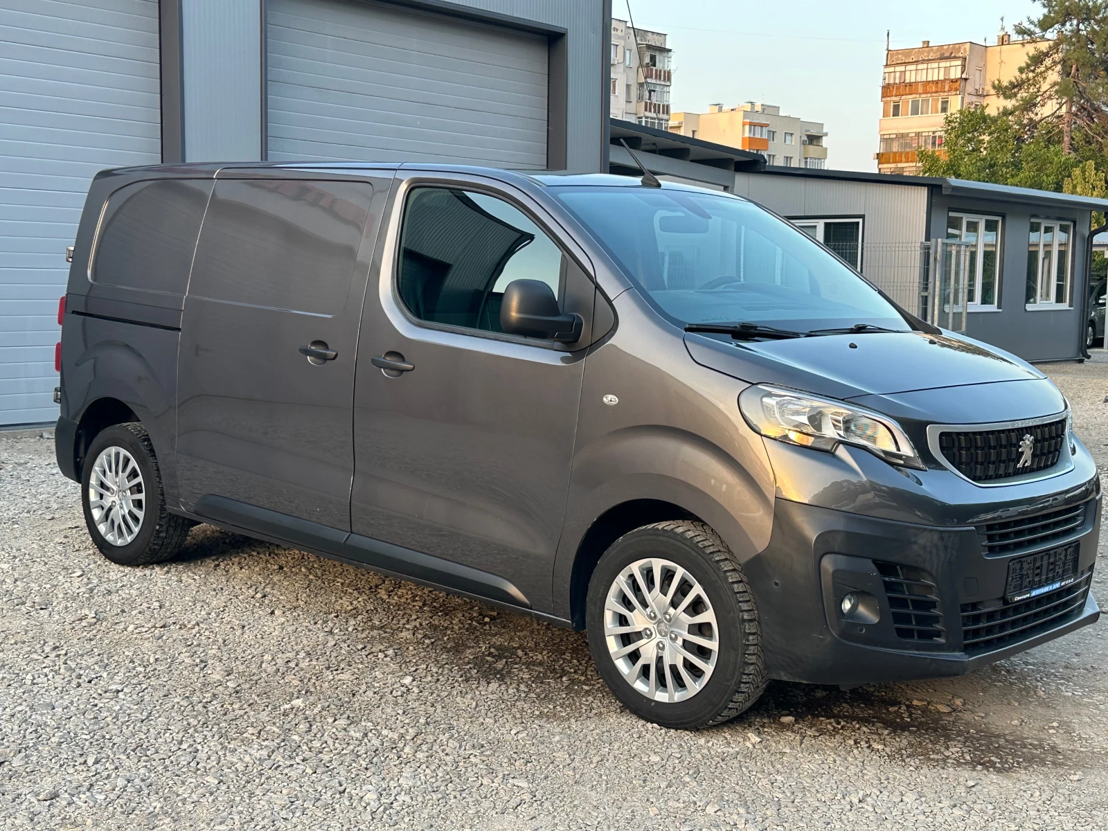 Peugeot Expert 2.0HDI* FUL* TOP* EVRO6 - изображение 3