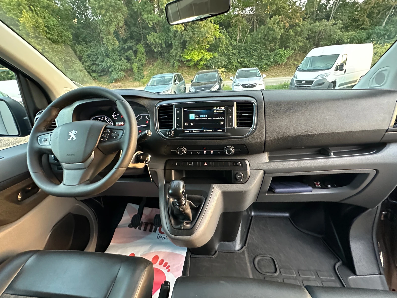 Peugeot Expert 2.0HDI* FUL* TOP* EVRO6 - изображение 10