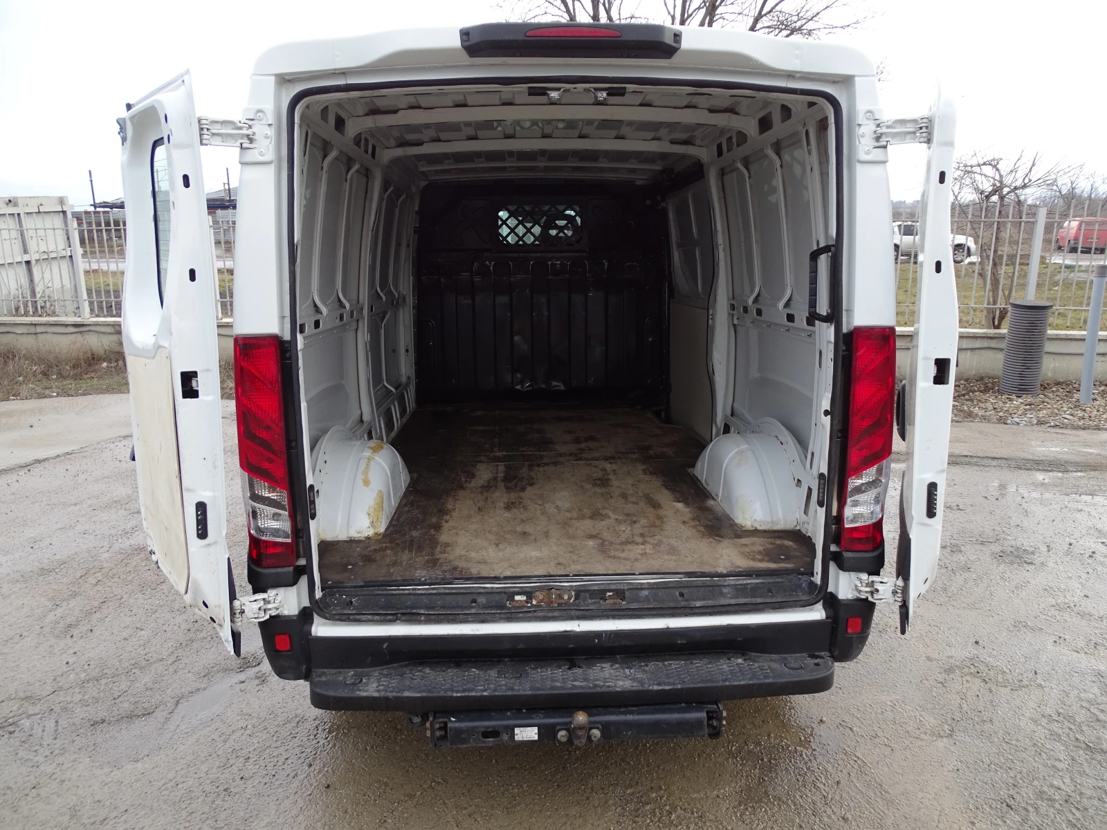 Iveco 35s13 | Mobile.bg � ����������� 10