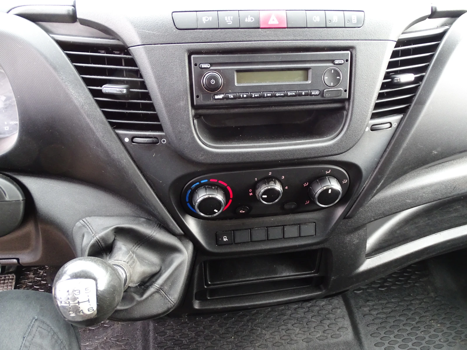 Iveco 35s13 | Mobile.bg � ����������� 14