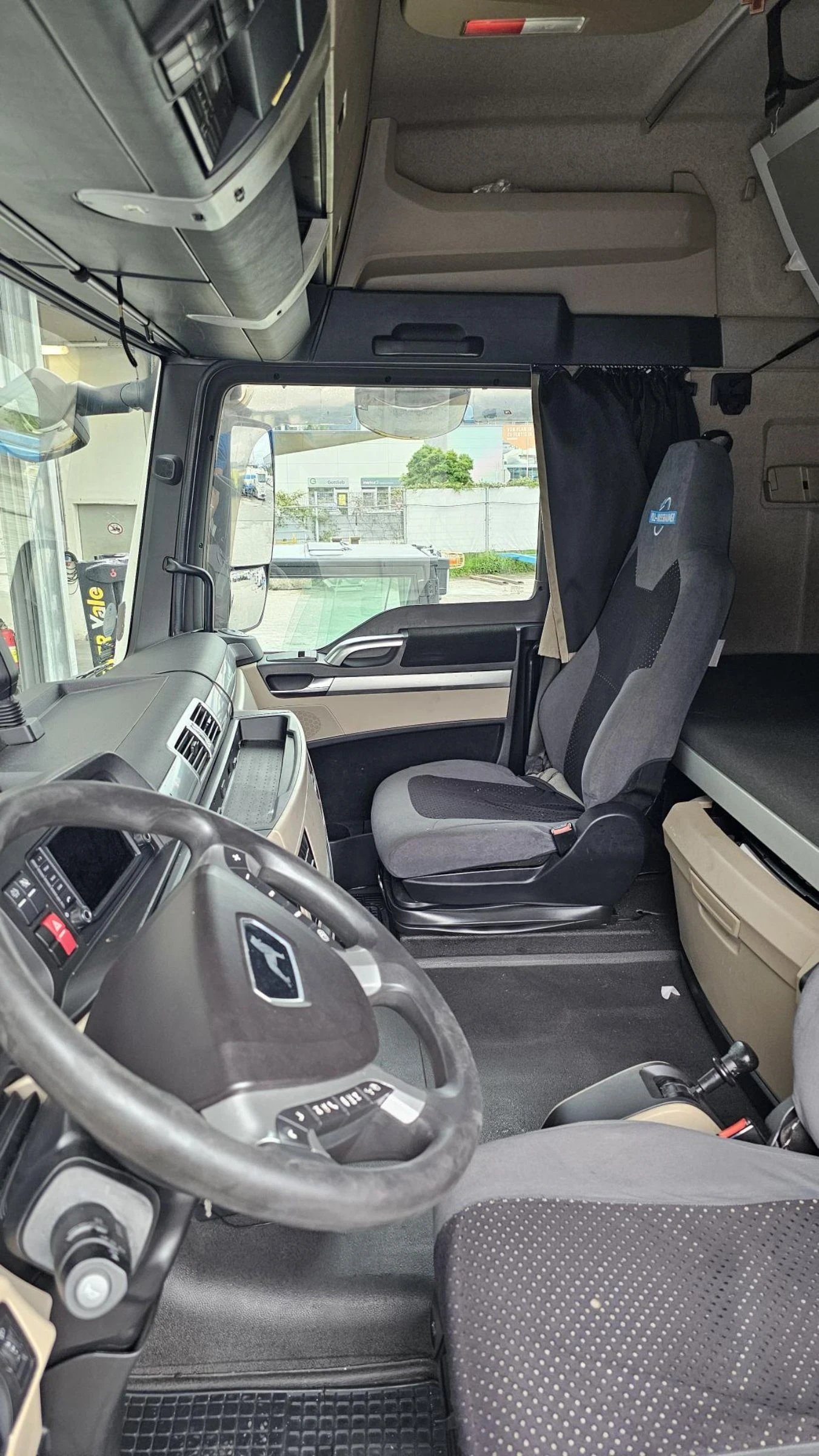 Man Tgx 18 460 EURO 6 Хидравлична помпа  - изображение 9