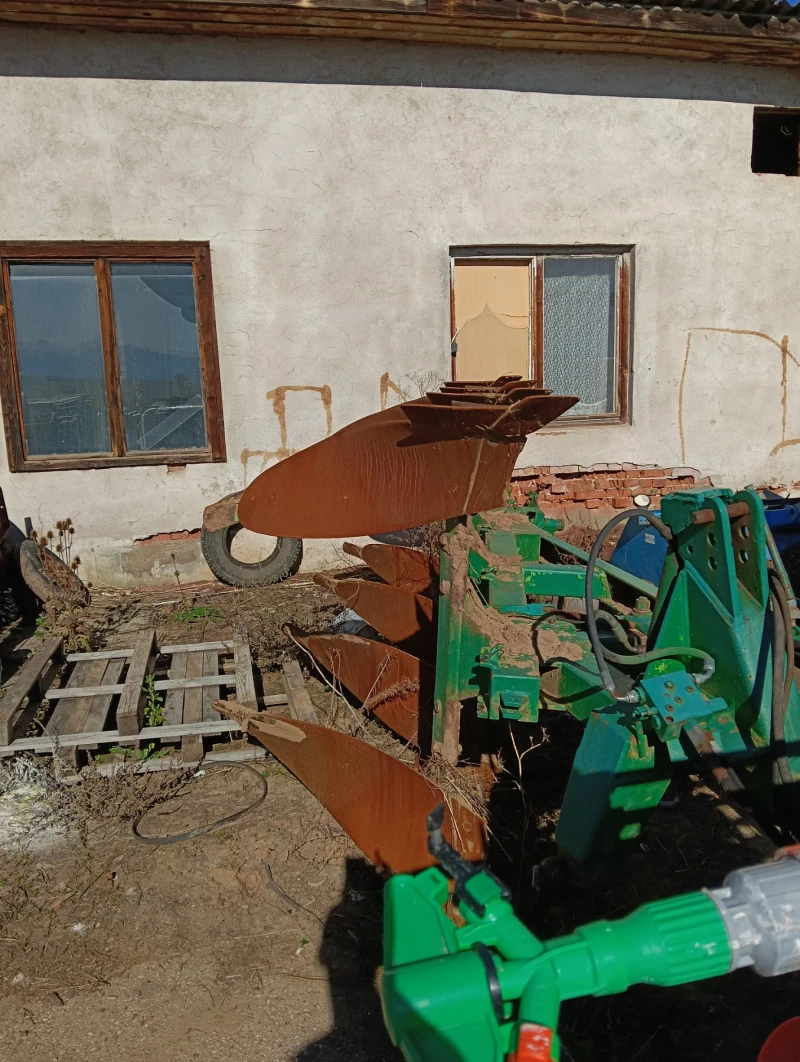 Плуг Dowdeswell, снимка 2 - Селскостопанска техника - 52407505