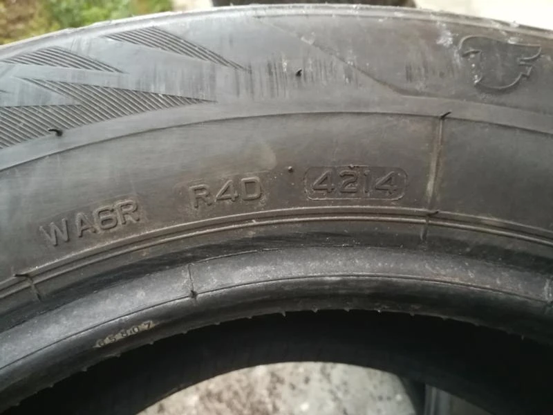 Гуми Зимни 225/55R16, снимка 5 - Гуми и джанти - 19578409