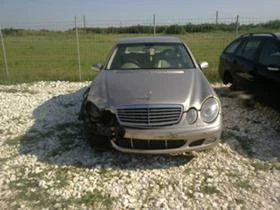 Mercedes-Benz E 270 220, 270, 320 CDI, снимка 2