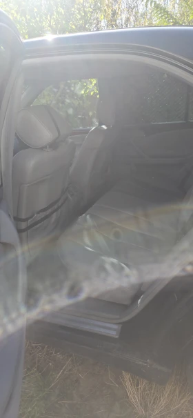 Mercedes-Benz E 240, снимка 4