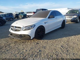 ������ Mercedes-Benz C 300