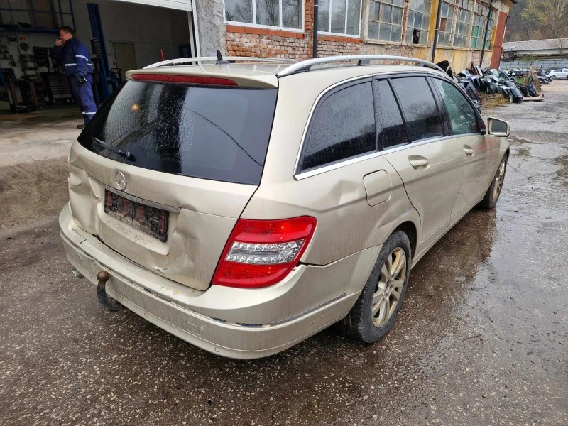 Mercedes-Benz C 320 3бр. 4 Matic &#194;MG 320CDI V, снимка 13 - Автомобили и джипове - 25675109