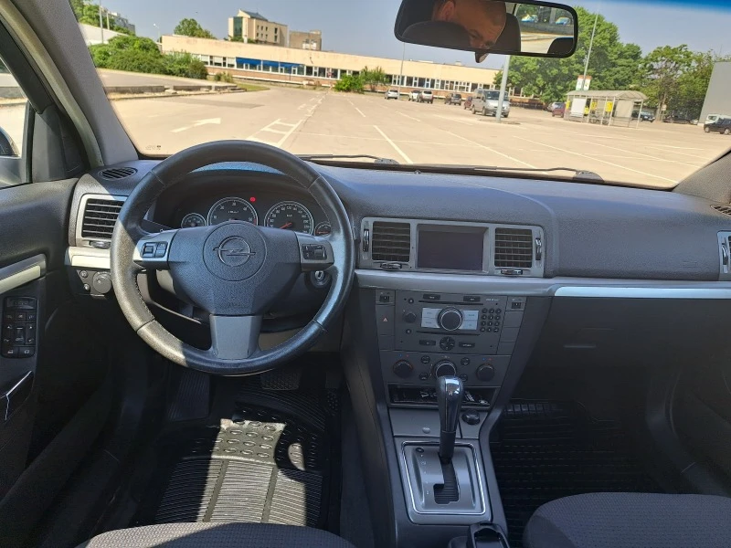 Opel Vectra 1.9 CDTI, снимка 12 - Автомобили и джипове - 41329245