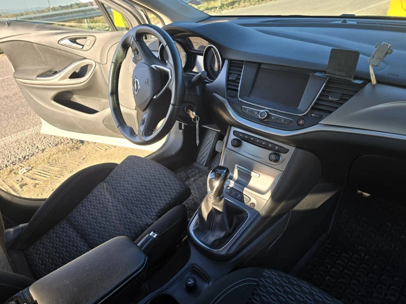 Opel Astra 1.6, снимка 6 - Автомобили и джипове - 47838877