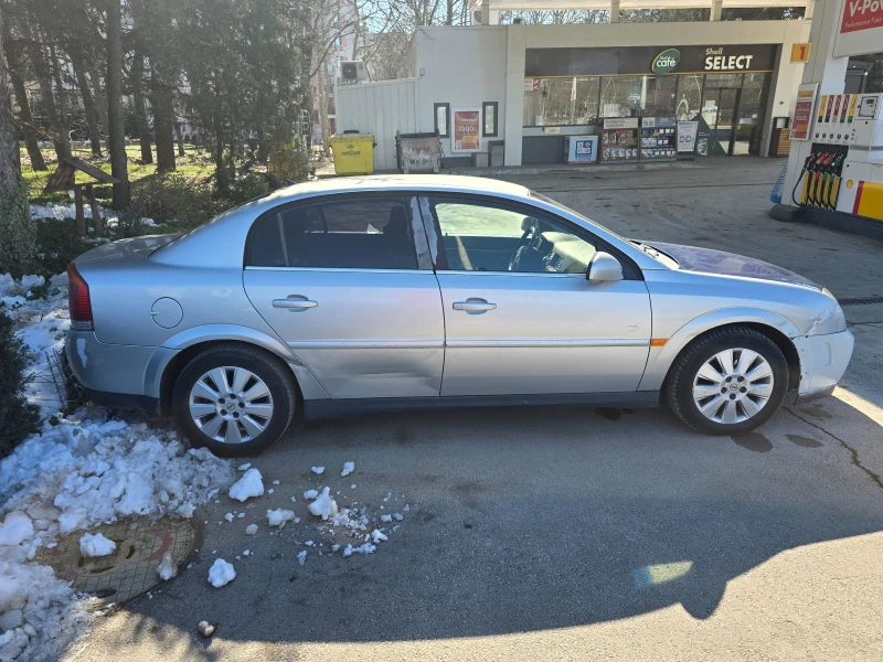 Opel Vectra 1.8i, снимка 4 - Автомобили и джипове - 49255939