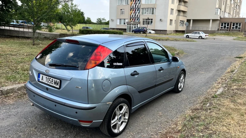 Ford Focus 1.8TDCi, снимка 5 - Автомобили и джипове - 49331754