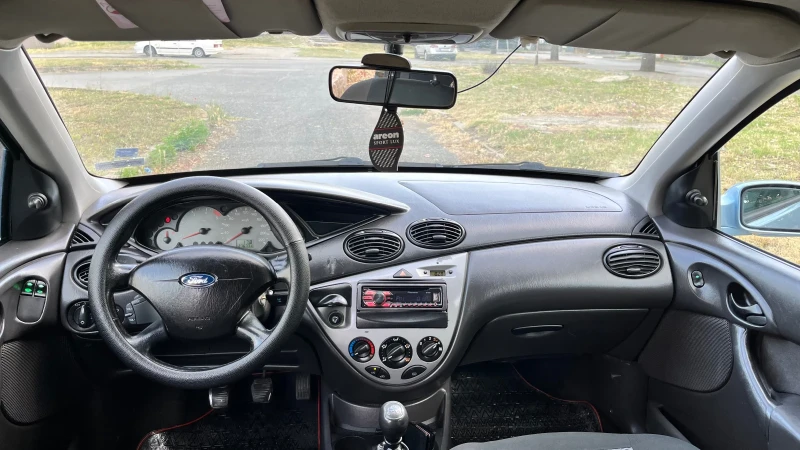 Ford Focus 1.8TDCi, снимка 6 - Автомобили и джипове - 49331754