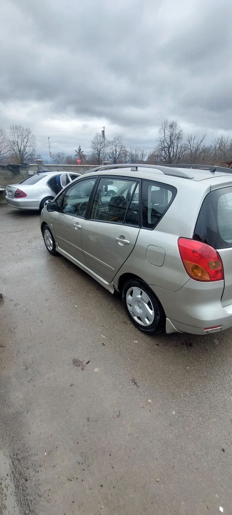 Toyota Corolla verso D4D двигател , снимка 6 - Автомобили и джипове - 49484976