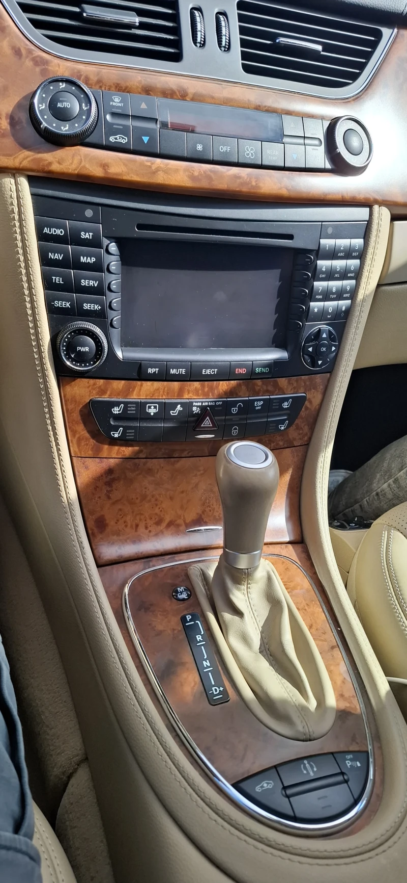 Mercedes-Benz CLS 55 AMG, снимка 9 - Автомобили и джипове - 52473331