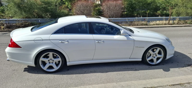 Mercedes-Benz CLS 55 AMG, снимка 4 - Автомобили и джипове - 52473331