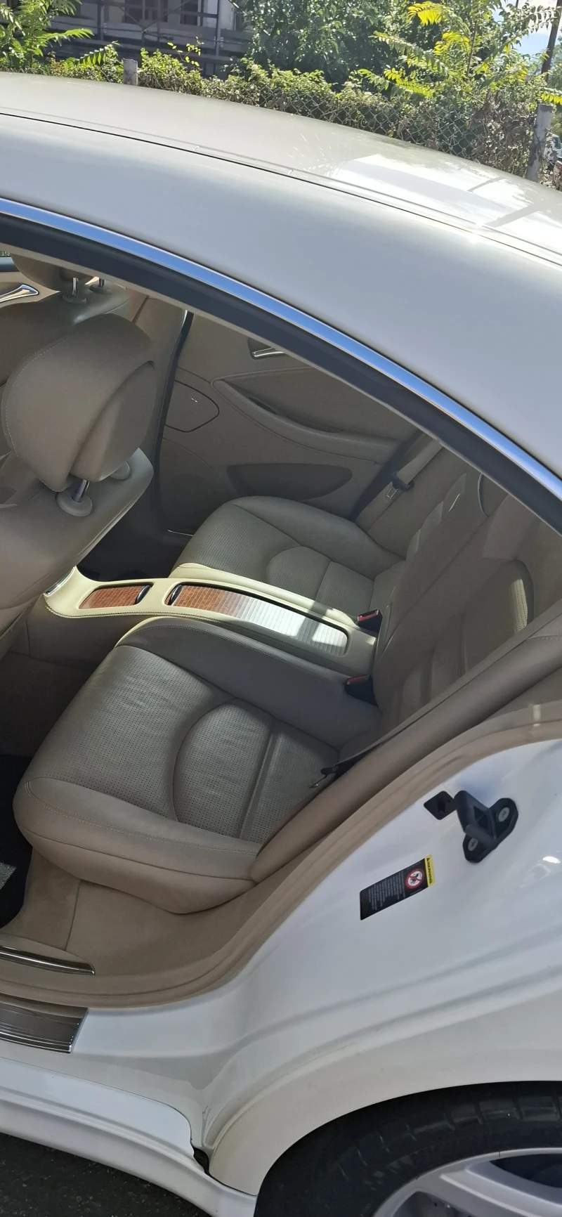 Mercedes-Benz CLS 55 AMG, снимка 10 - Автомобили и джипове - 52473331