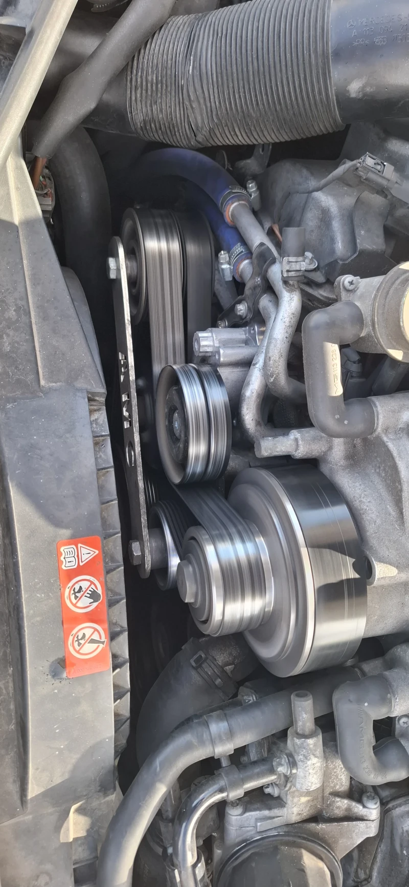 Mercedes-Benz CLS 55 AMG, снимка 16 - Автомобили и джипове - 52473331