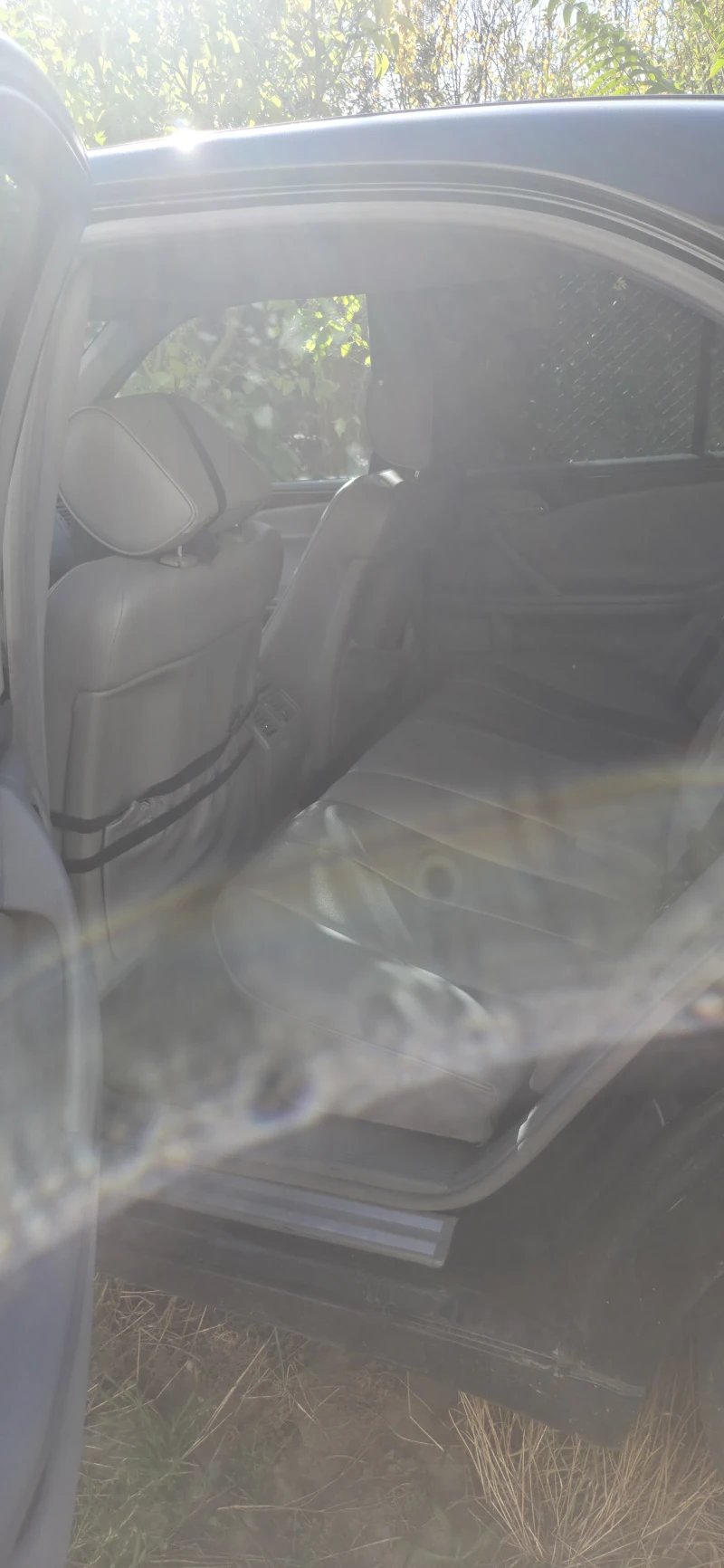 Mercedes-Benz E 240, снимка 4 - Автомобили и джипове - 52258423