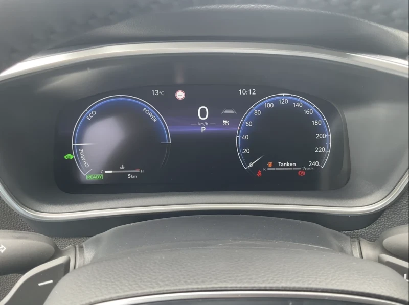 Toyota Corolla 2.0 TS Hybrid, снимка 10 - Автомобили и джипове - 52554602