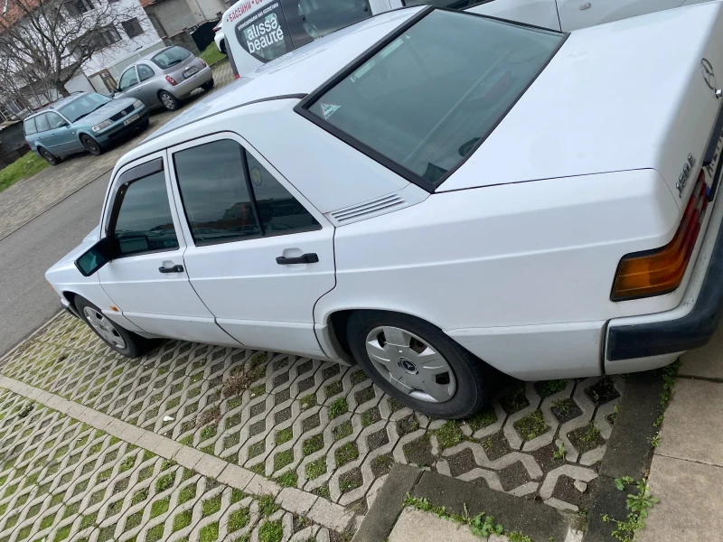 Mercedes-Benz 190, снимка 3 - Автомобили и джипове - 53063281
