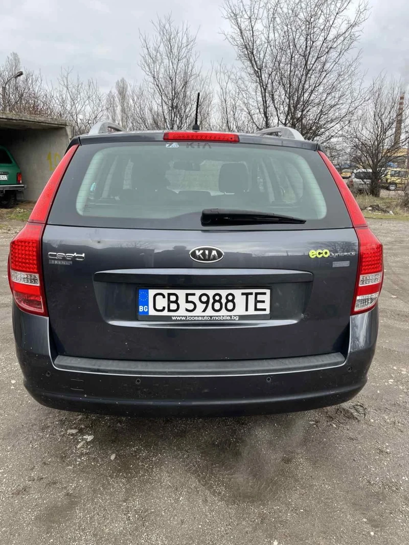 Kia Ceed, снимка 6 - Автомобили и джипове - 53430730