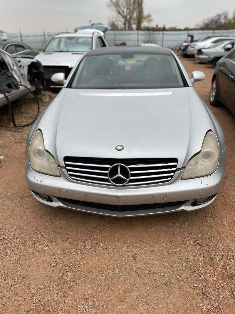 Mercedes-Benz CLS 500 М113 v8 бензин на части , снимка 1 - Автомобили и джипове - 27071629