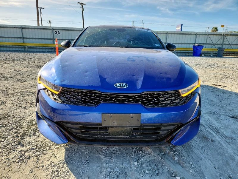 Kia K5 1.6L 4 Front-wheel Drive, снимка 8 - Автомобили и джипове - 53030848