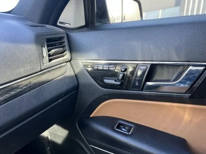 Mercedes-Benz E 350, снимка 13 - Автомобили и джипове - 53077700