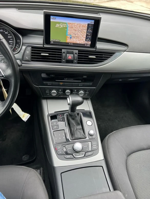 Audi A6, снимка 8 - Автомобили и джипове - 54070525