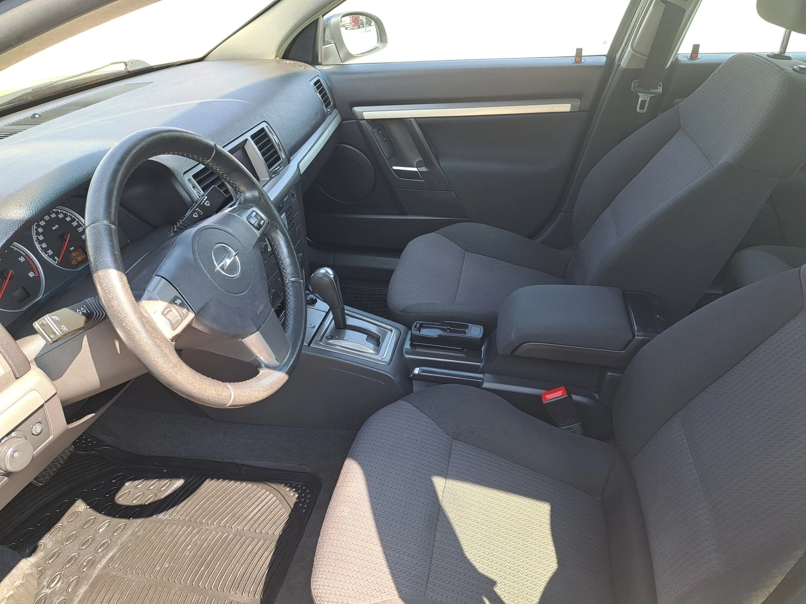 Opel Vectra 1.9 CDTI - изображение 9