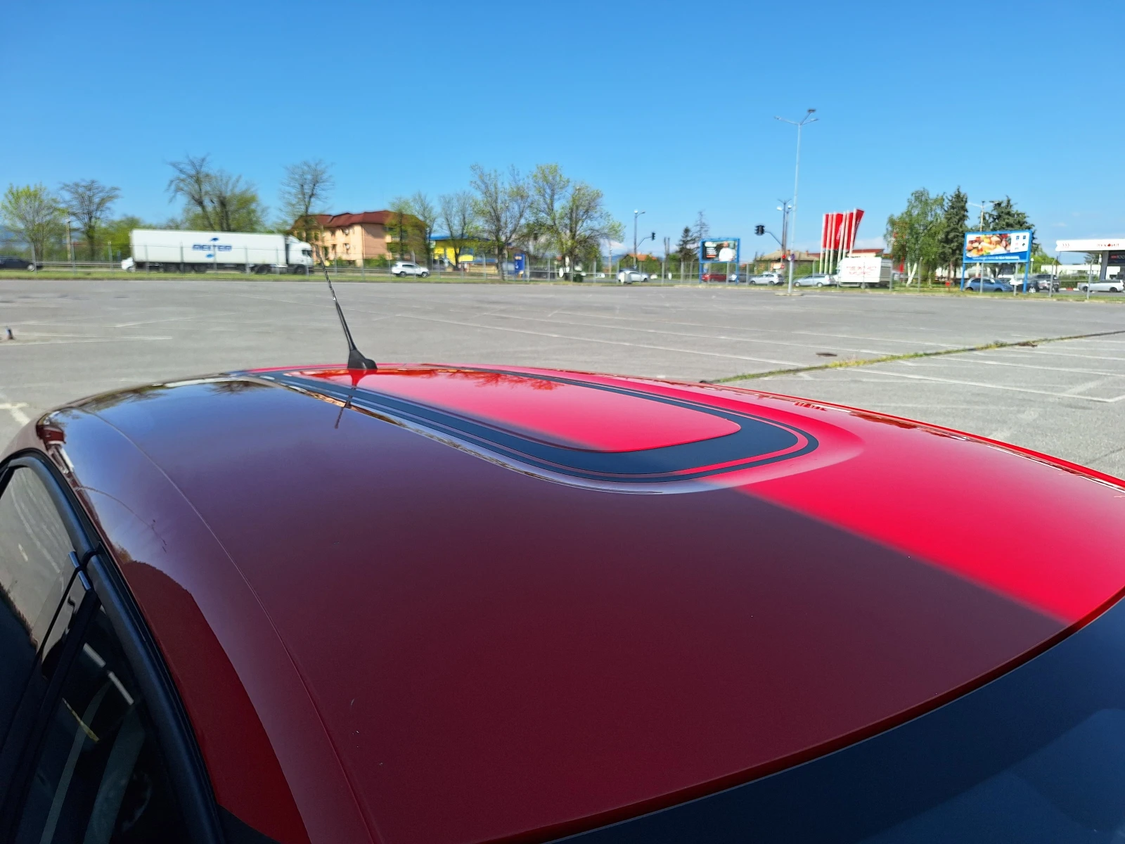 Citroen C3 1.2 PureTech 110 S&S EAT6 - изображение 7
