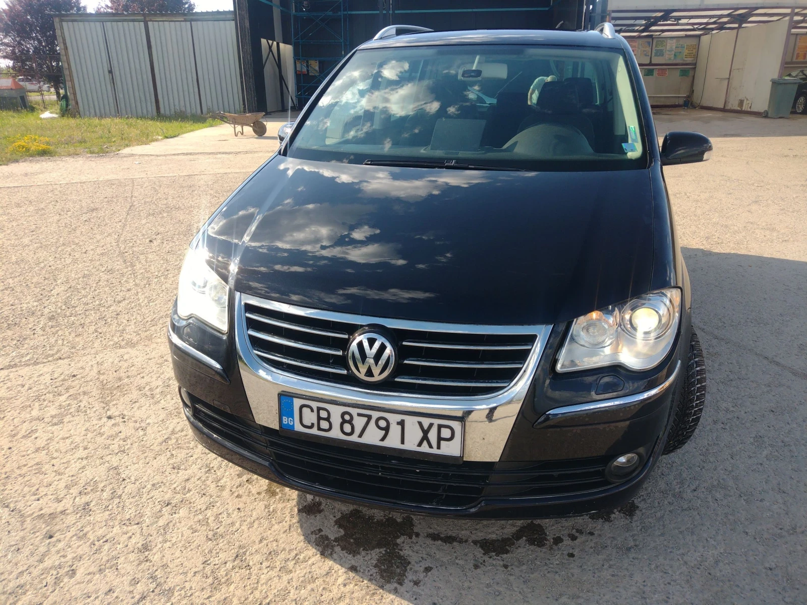 VW Touran 1.9 105 facelift - изображение 2