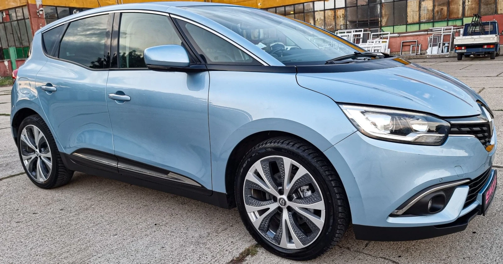 Renault Scenic 1.5dci Energy intens - изображение 2