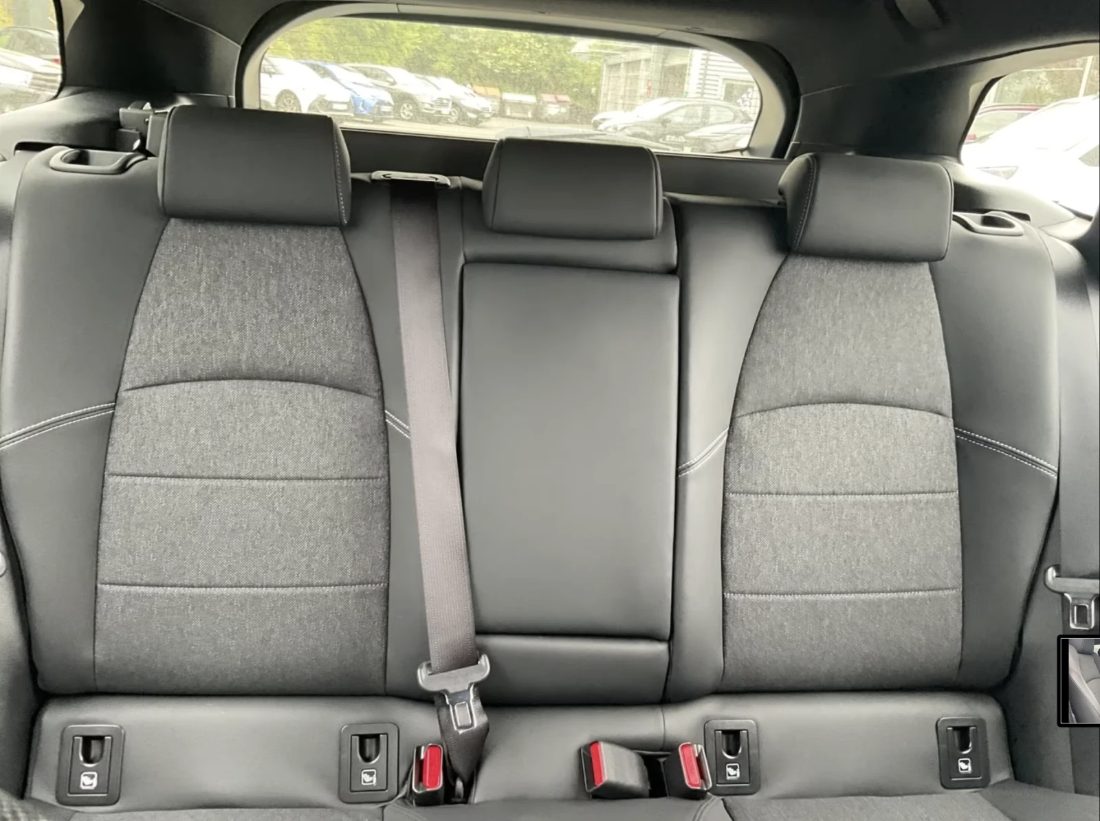 Toyota Corolla 2.0 TS Hybrid | Mobile.bg   13