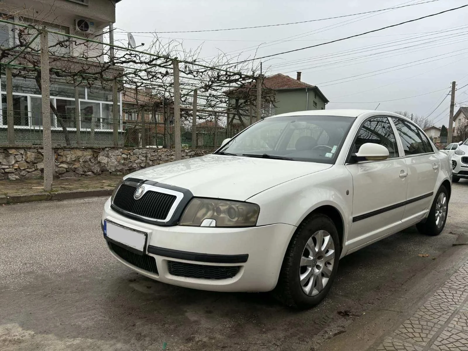 Skoda Superb 2.0TDI 140 �.�. | Mobile.bg � ����������� 1