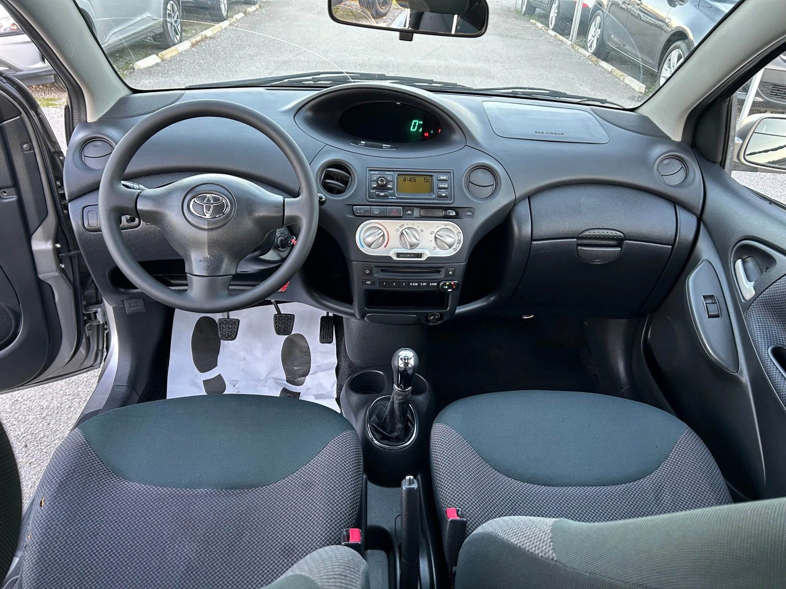Toyota Yaris 1.4D-4D | Mobile.bg � ����������� 11